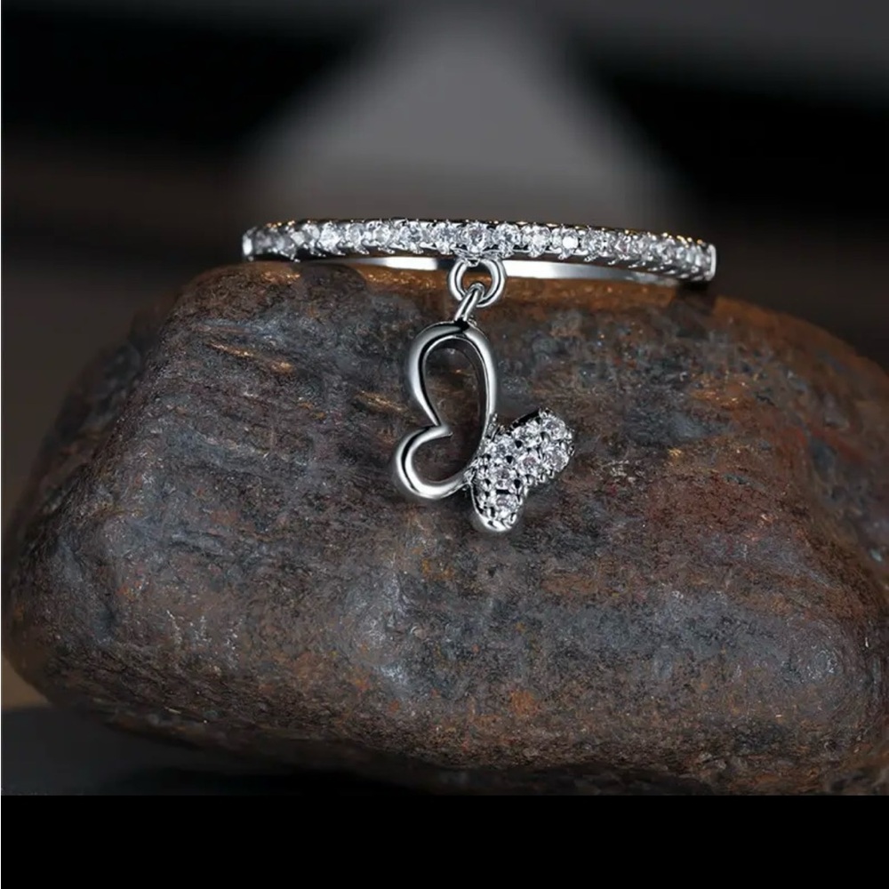 14k Silver Butterfly Charm Ring size 8.5